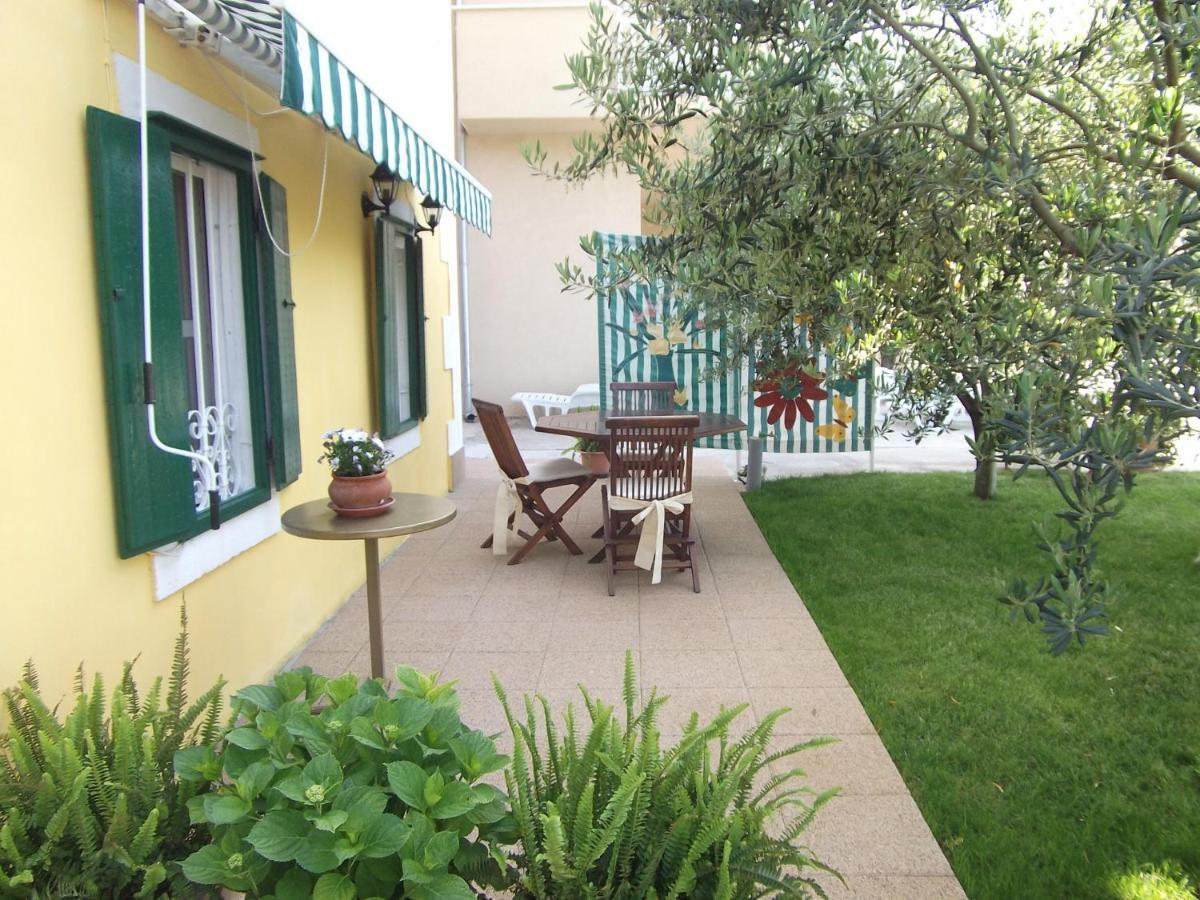 Apartments By The Sea Blace, Neretva Delta - Usce Neretve - 16068 Exteriér fotografie