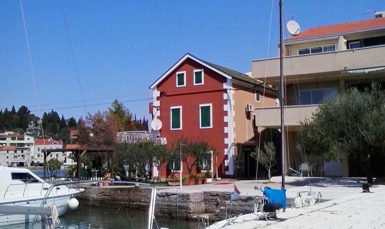 Apartments By The Sea Blace, Neretva Delta - Usce Neretve - 16068 Exteriér fotografie